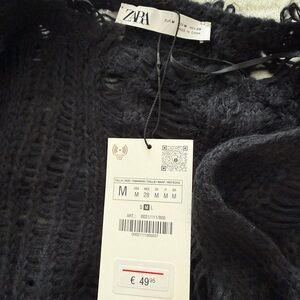 Zara Women's Black Knit Sweater
